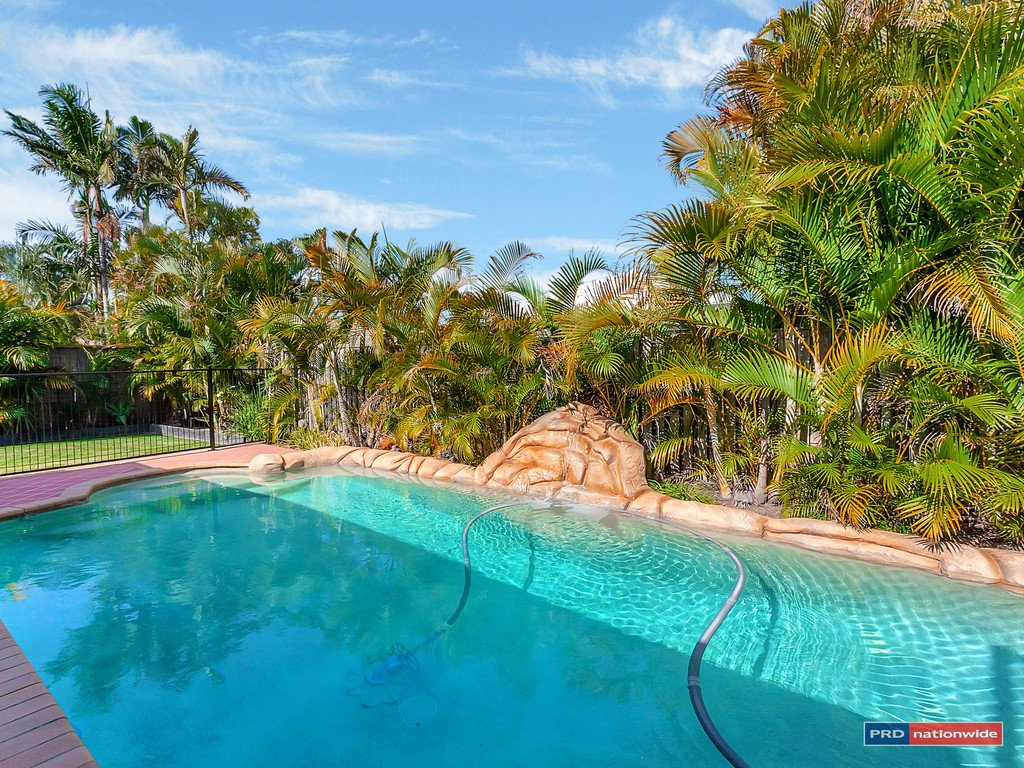 5 Thornleigh Crescent VARSITY LAKES 15