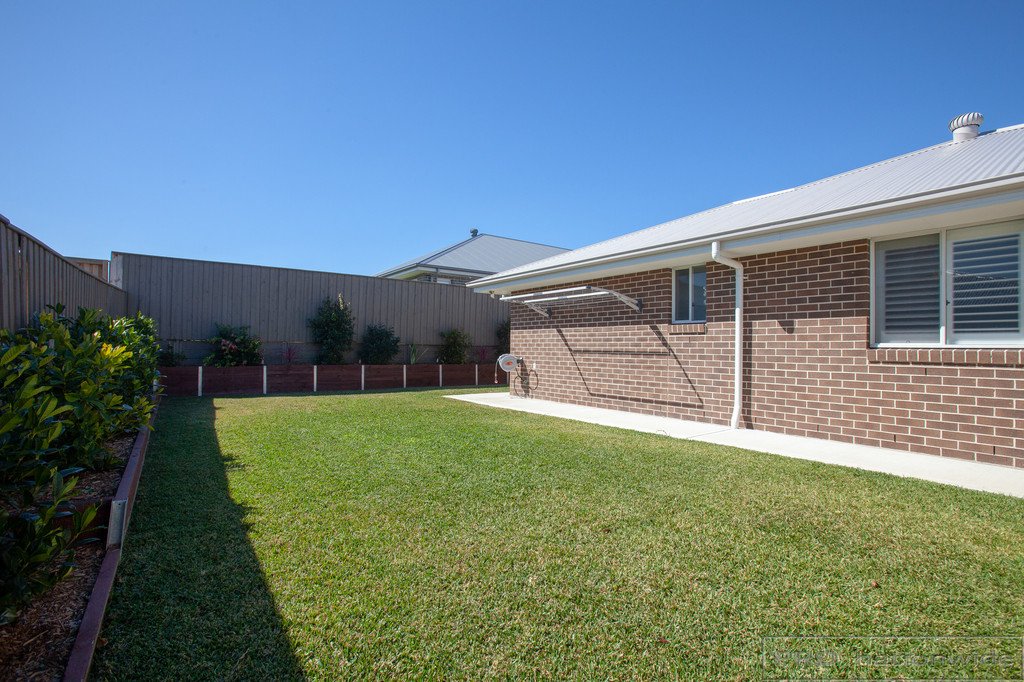 5 Tigertail Street CHISHOLM 14