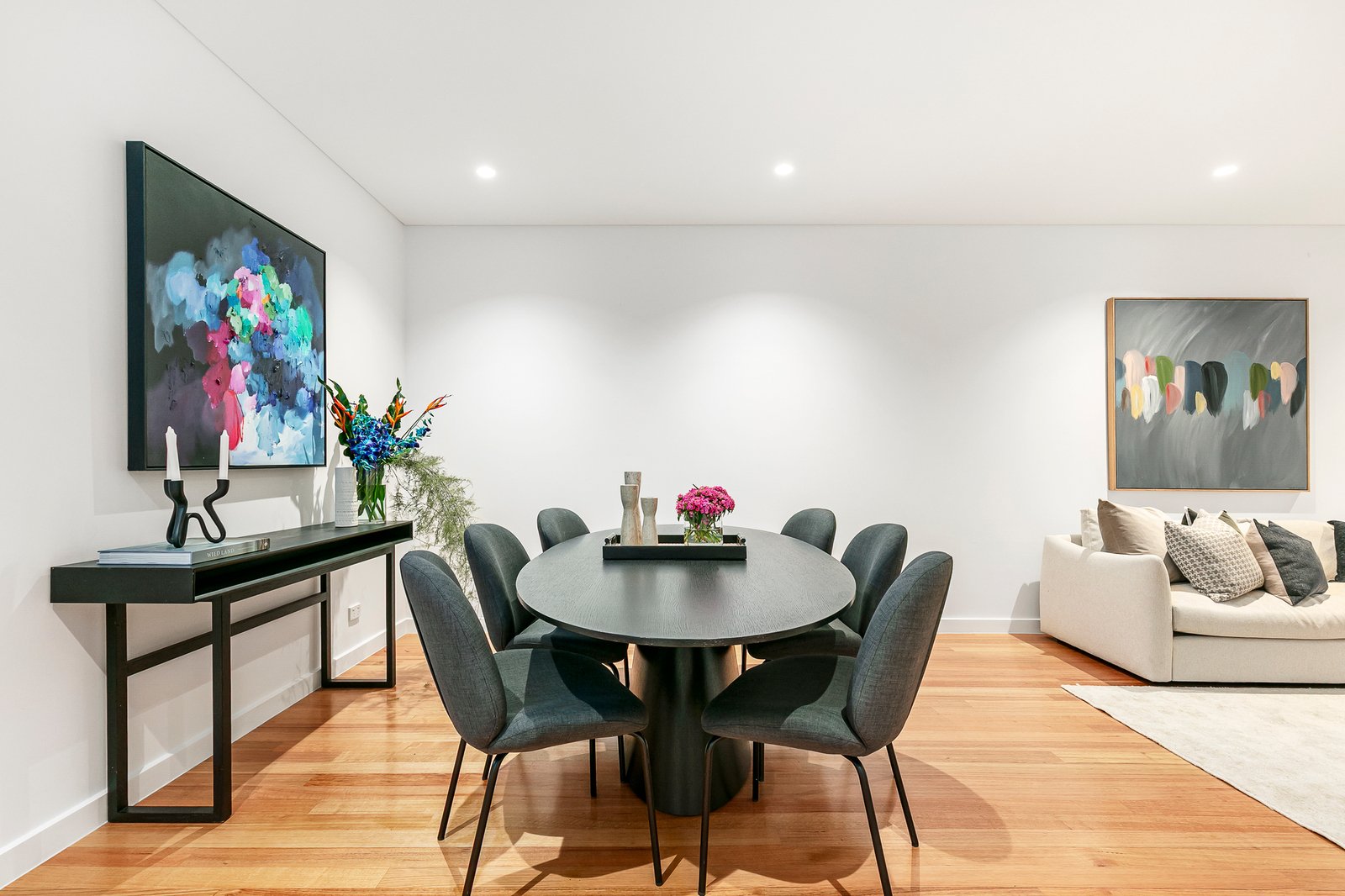 5 Tivoli Place, South Yarra, 3141