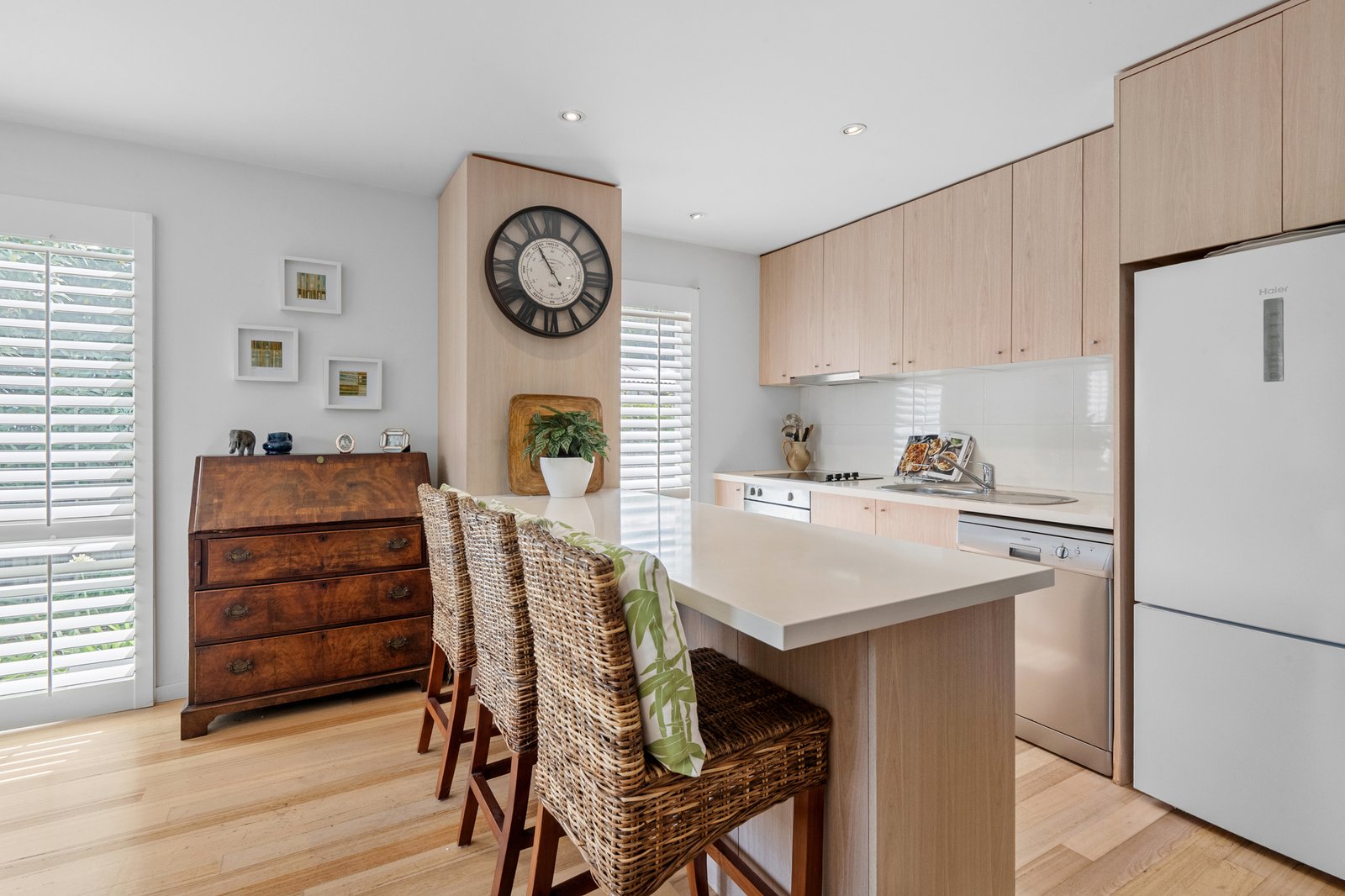 Gallery: 5 Topaz Street