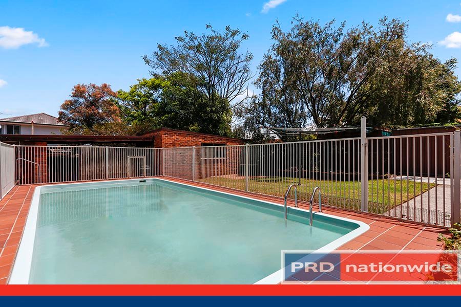 5 Treloar Avenue MORTDALE 2