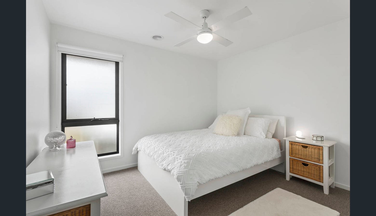 Real Estate and Property in 5 Triton Circuit, Point Lonsdale, VIC