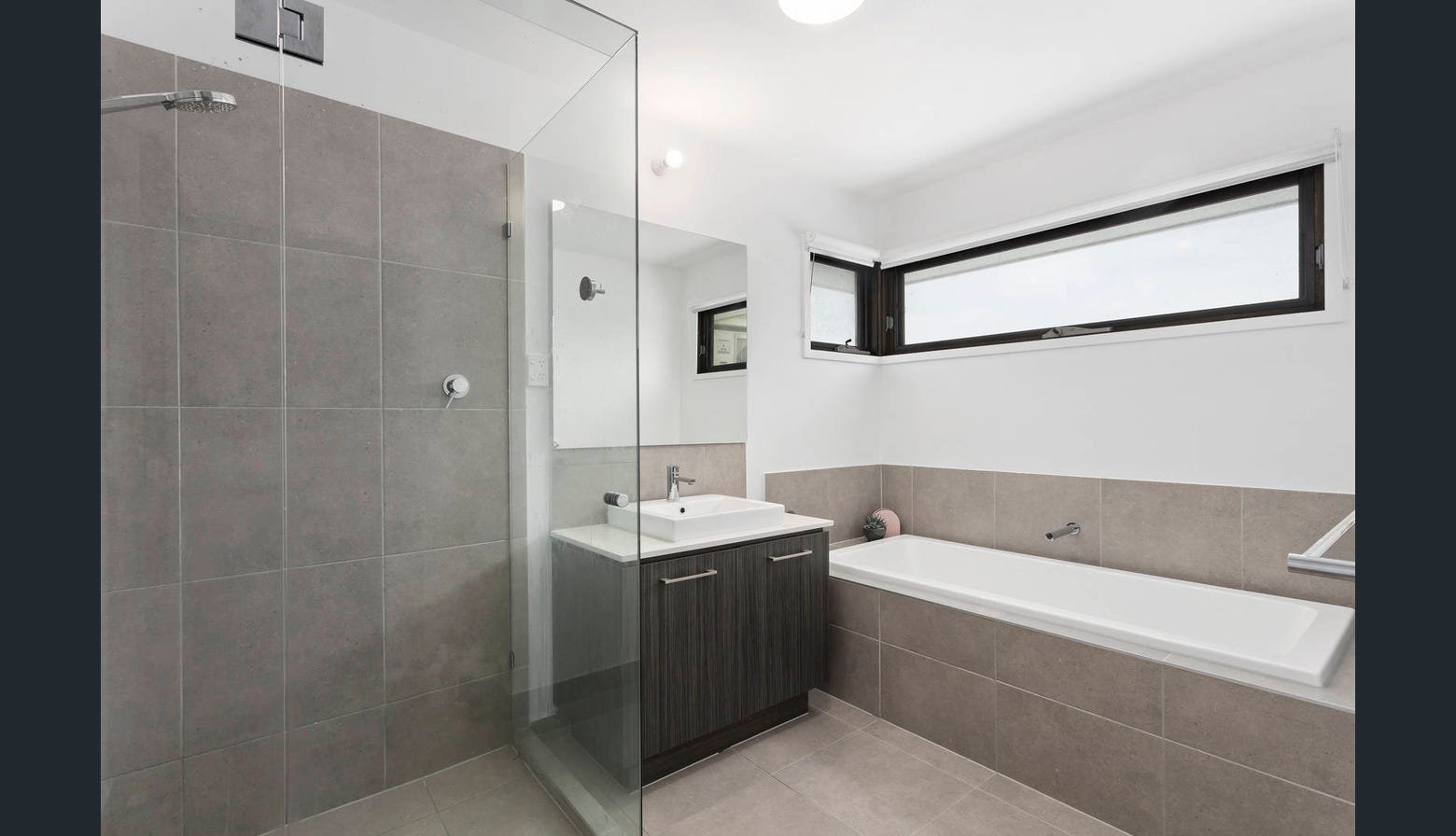 Real Estate and Property in 5 Triton Circuit, Point Lonsdale, VIC