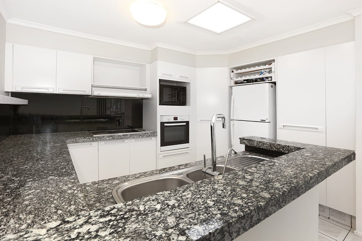 5 Tullamarine Drive ROBINA 7