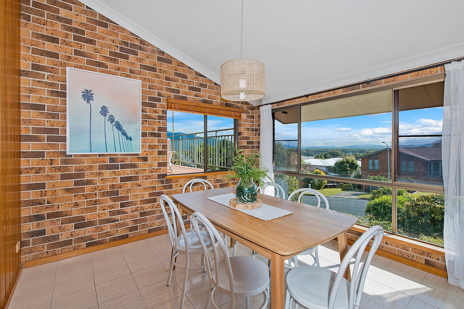 5 Unique Close CAMDEN HEAD 5