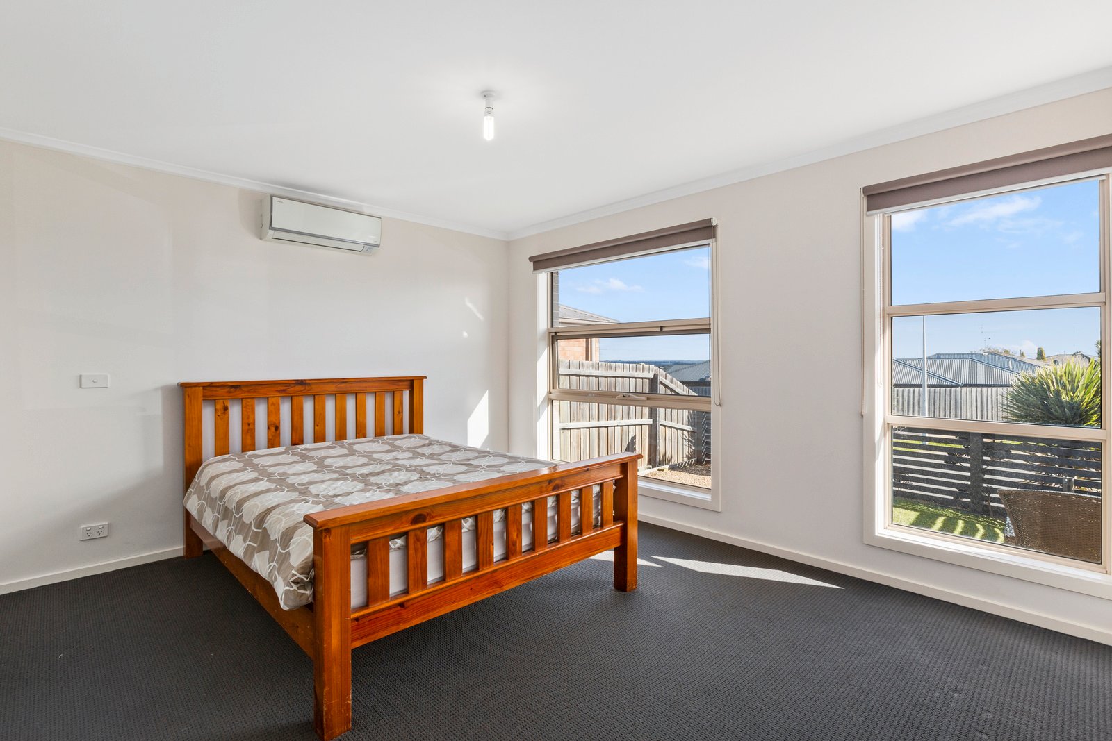 Real Estate and Property in 5 Universal Court, Leopold, VIC