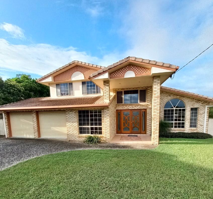 5 Valiant Court CLINTON 2