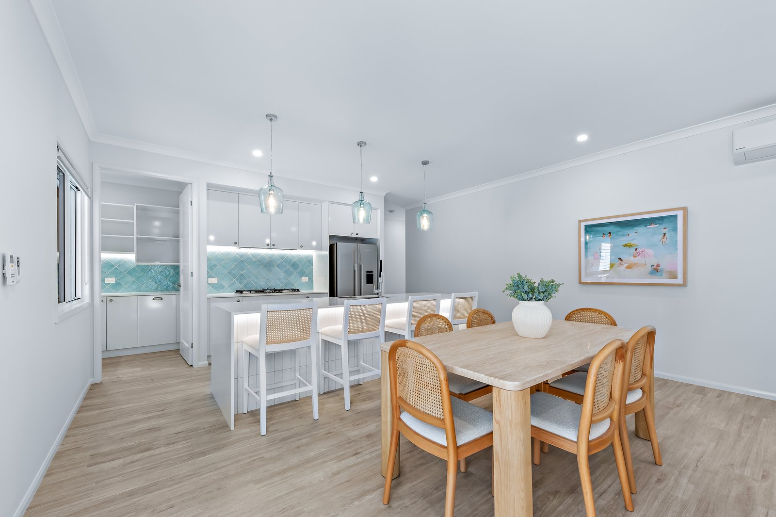 5 Valley Drive CANNONVALE 4