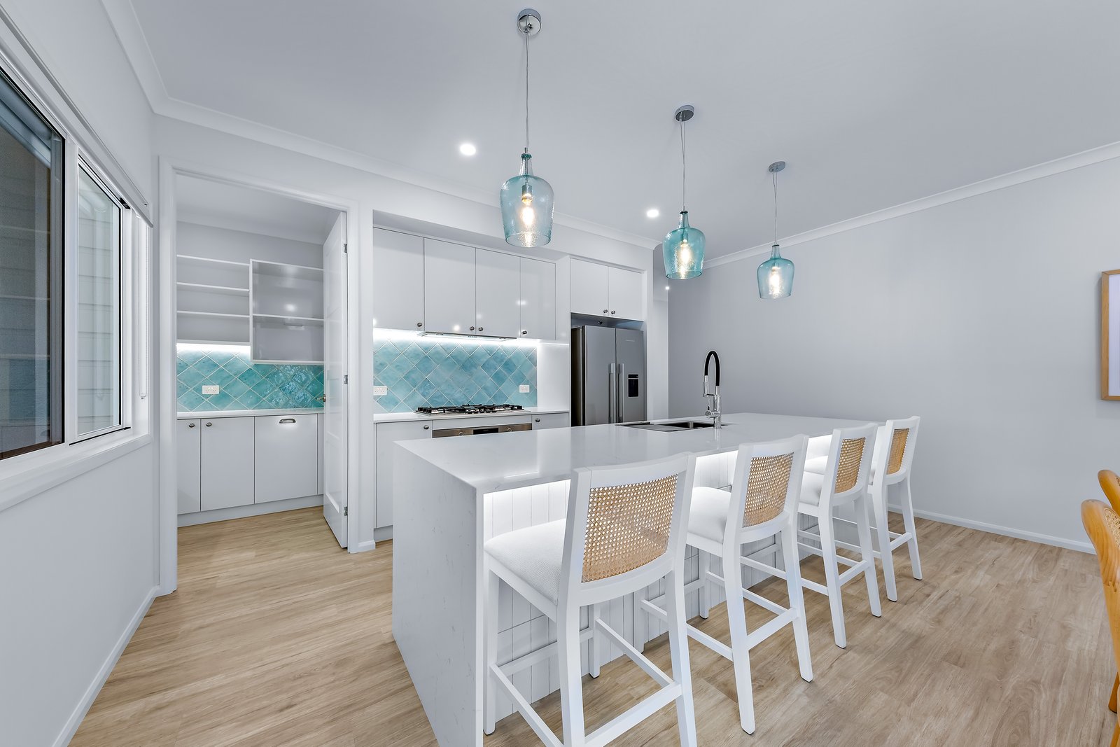 5 Valley Drive CANNONVALE 8