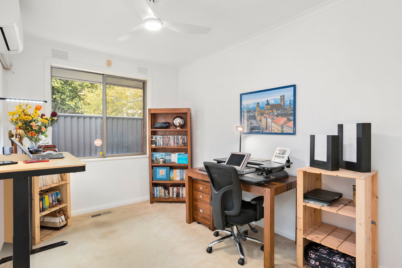 Real Estate and Property in 5 Venus Street, Caulfield South, VIC