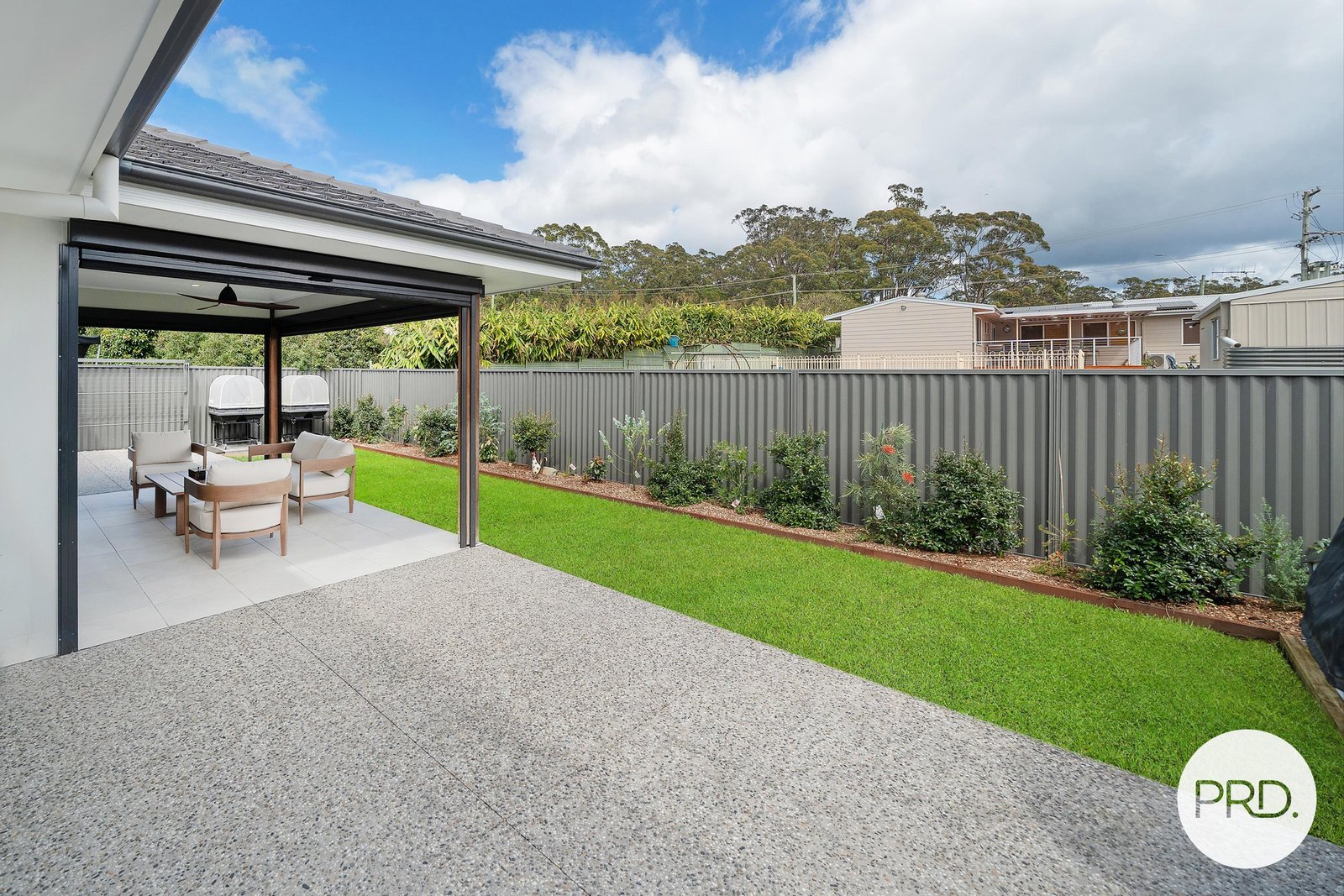 5 Vernon Circuit KEW 10