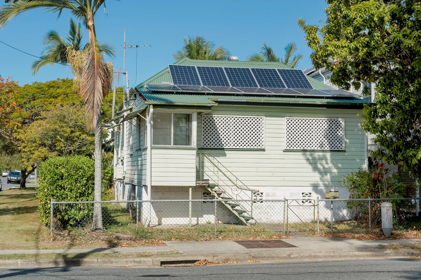 5 Vernon Street NUNDAH 4