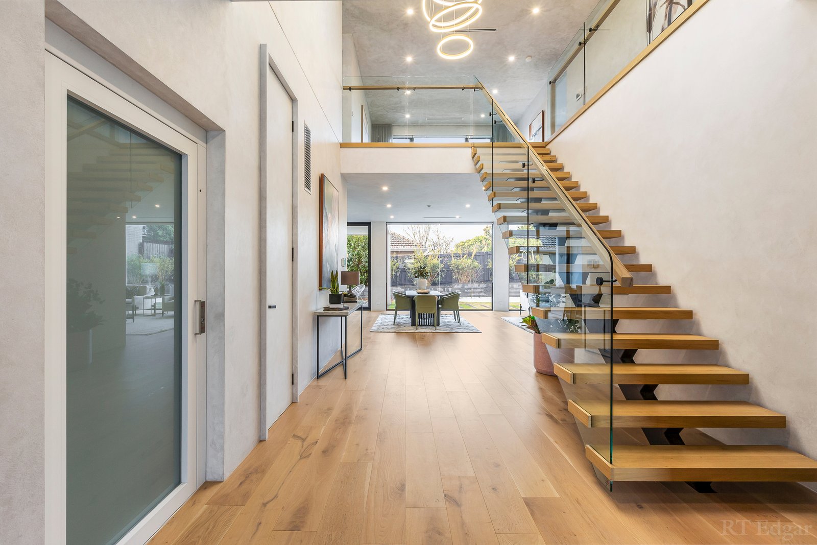 Real Estate and Property in 5 Vicars Street, Balwyn North, VIC