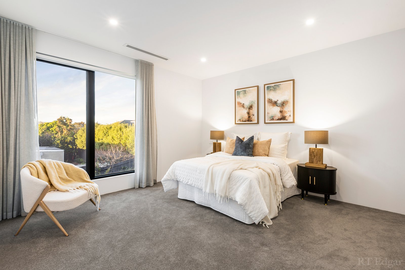 Real Estate and Property in 5 Vicars Street, Balwyn North, VIC