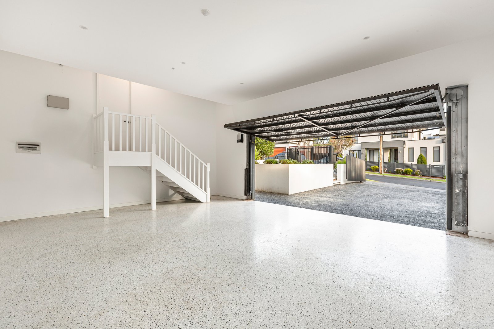 Real Estate and Property in 5 Vicars Street, Balwyn North, VIC