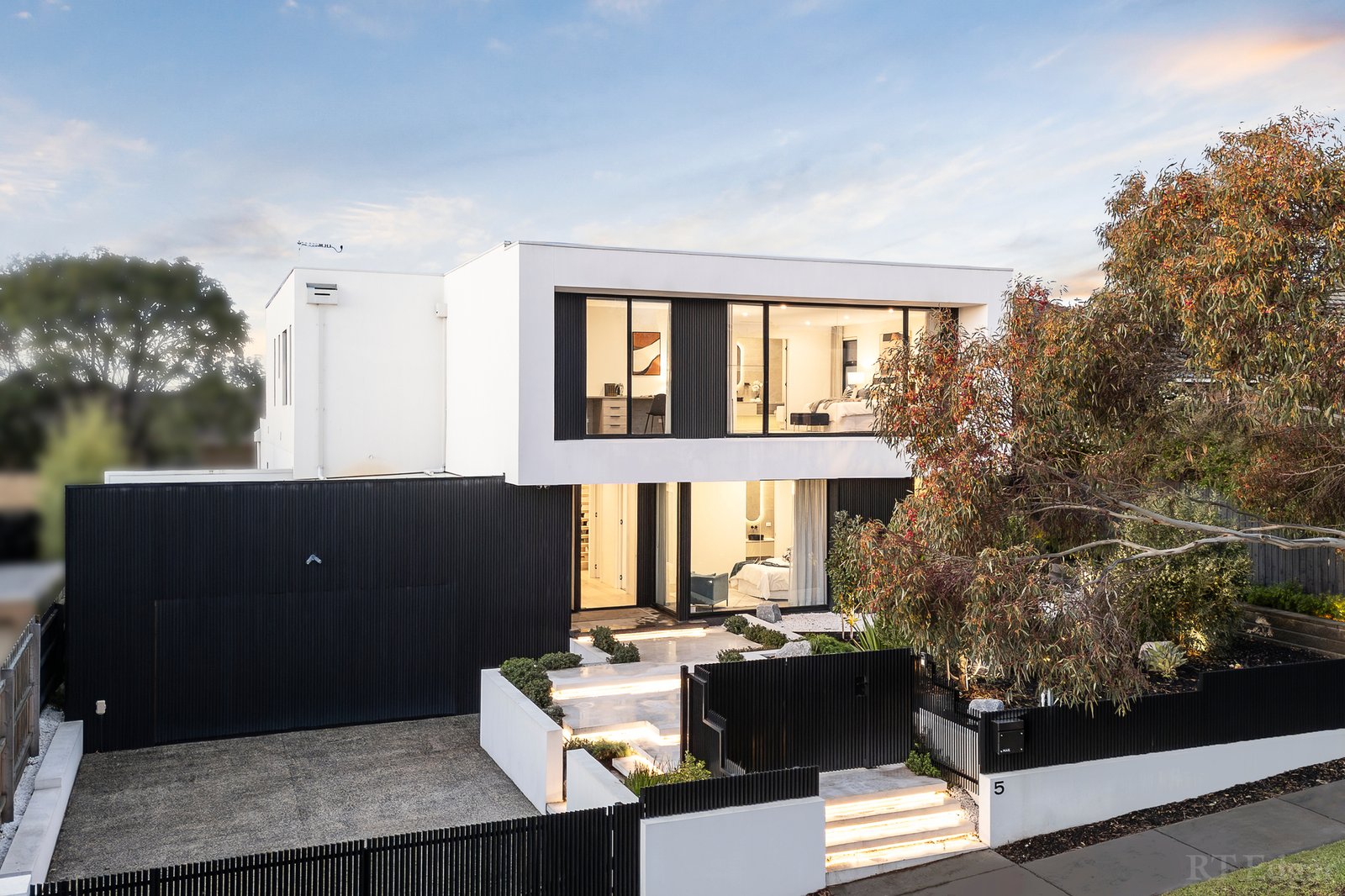 Real Estate and Property in 5 Vicars Street, Balwyn North, VIC