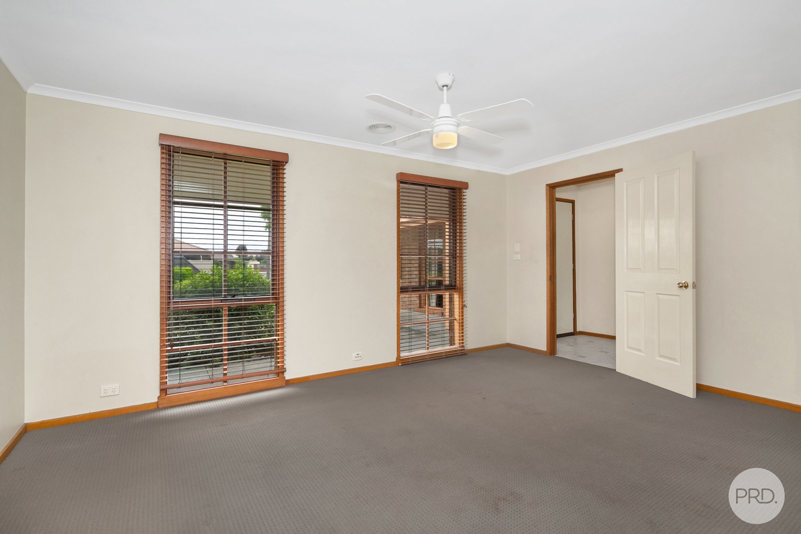 5 Vine Place WENDOUREE 2