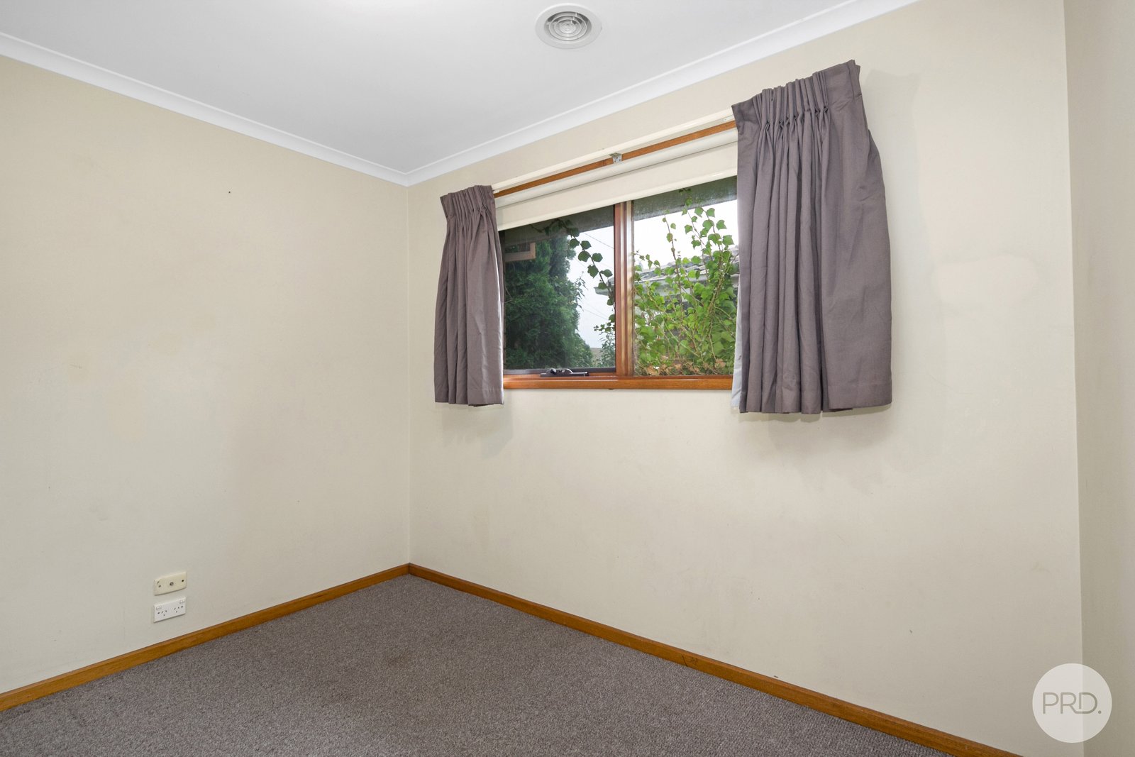 5 Vine Place WENDOUREE 9