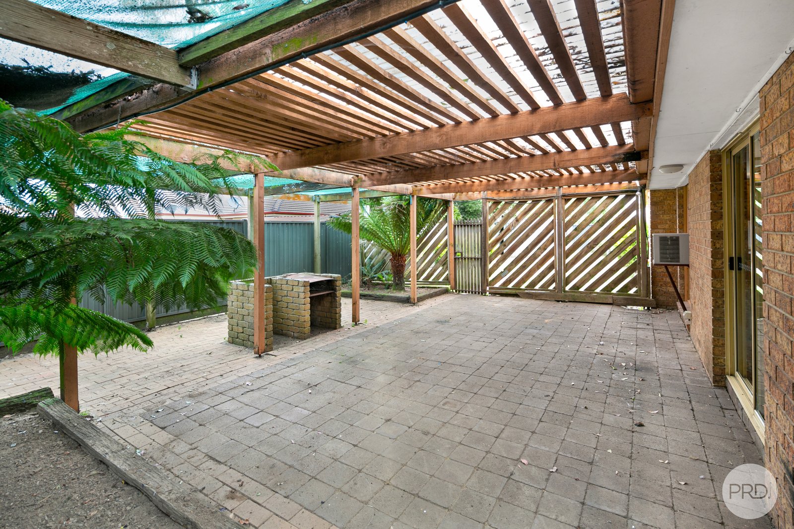 5 Vine Place WENDOUREE 12