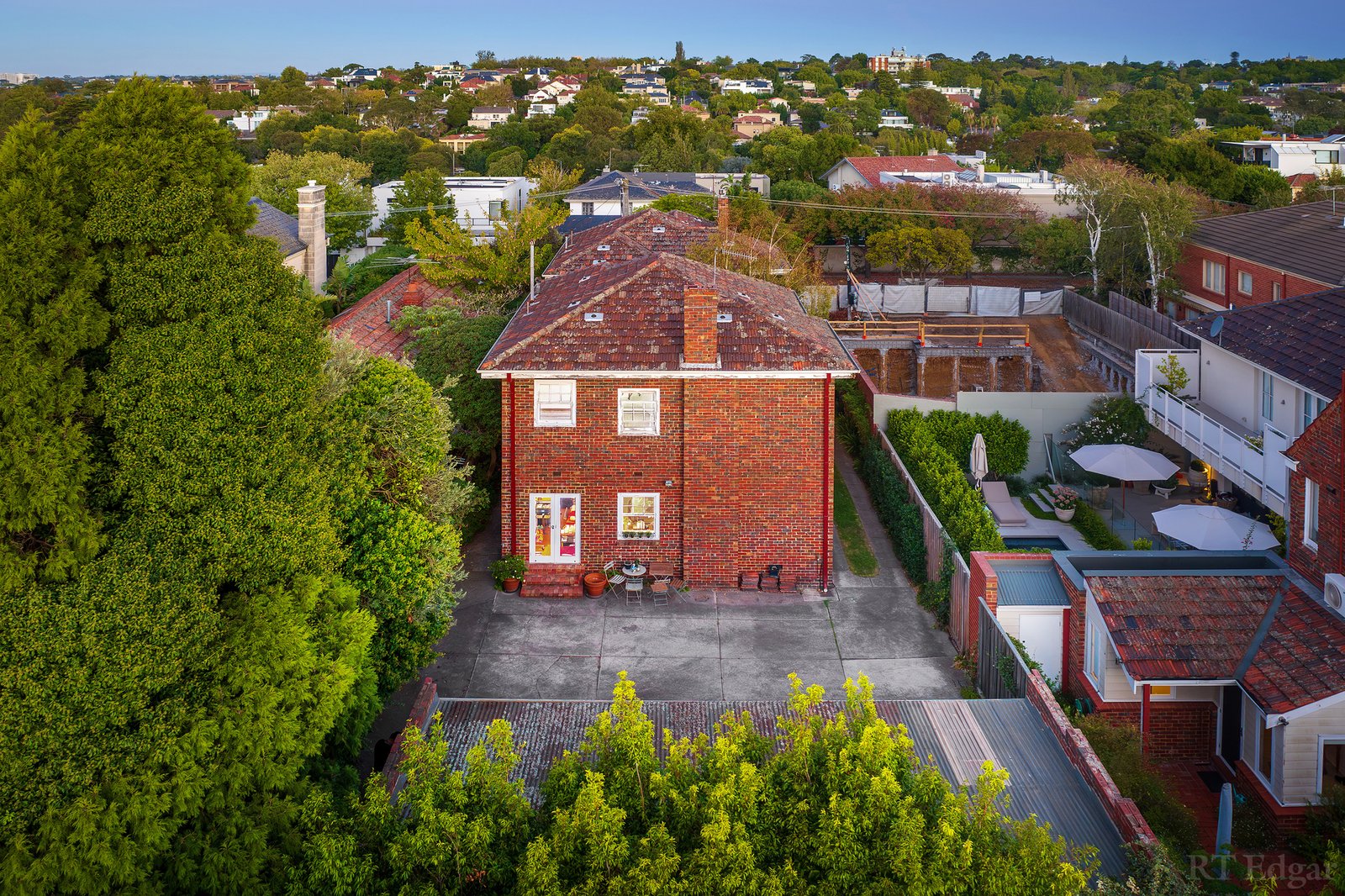 Real Estate and Property in 5 Vista Grove, Toorak, VIC