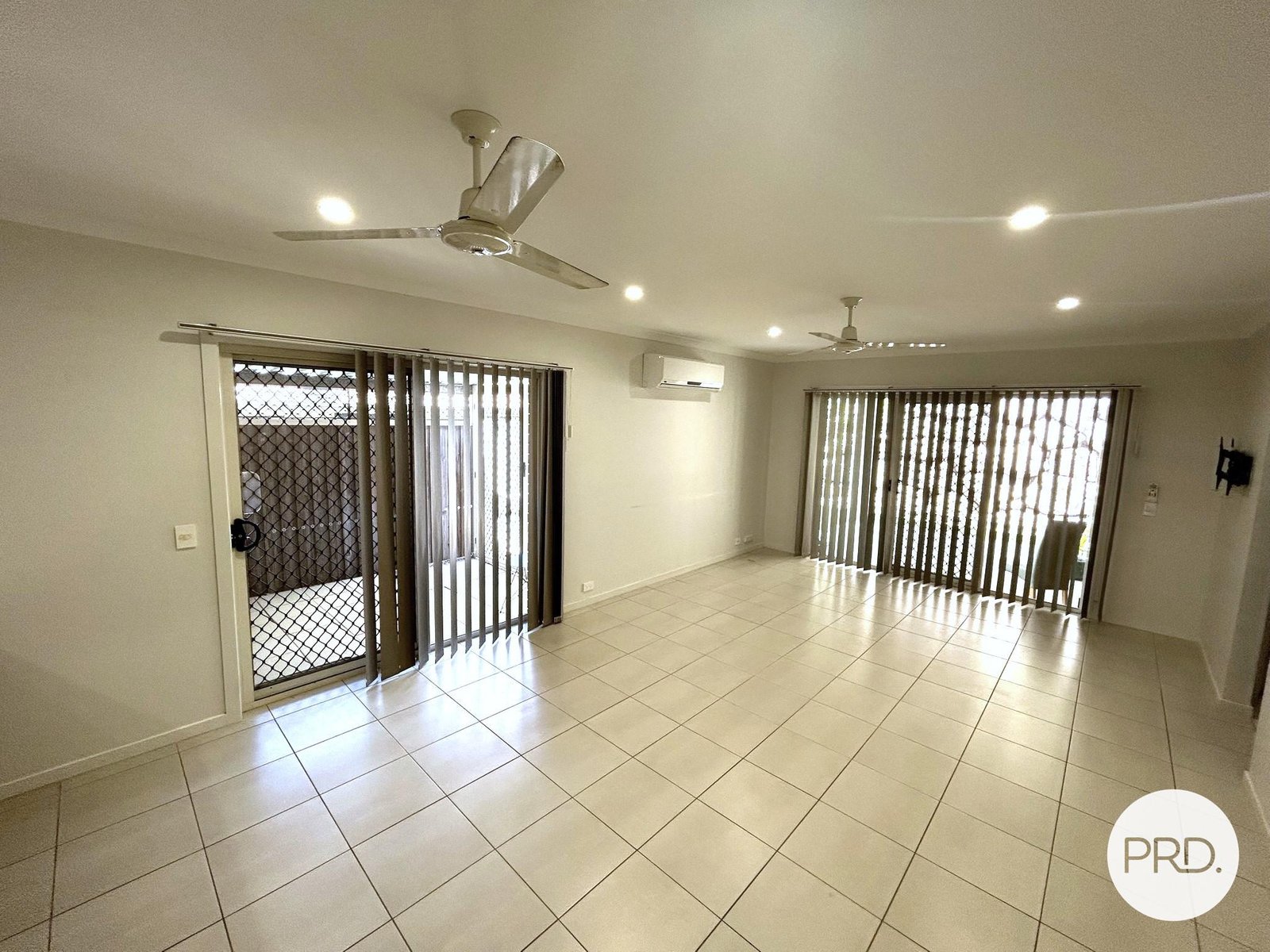 5 Wabby Street BOYNE ISLAND 9