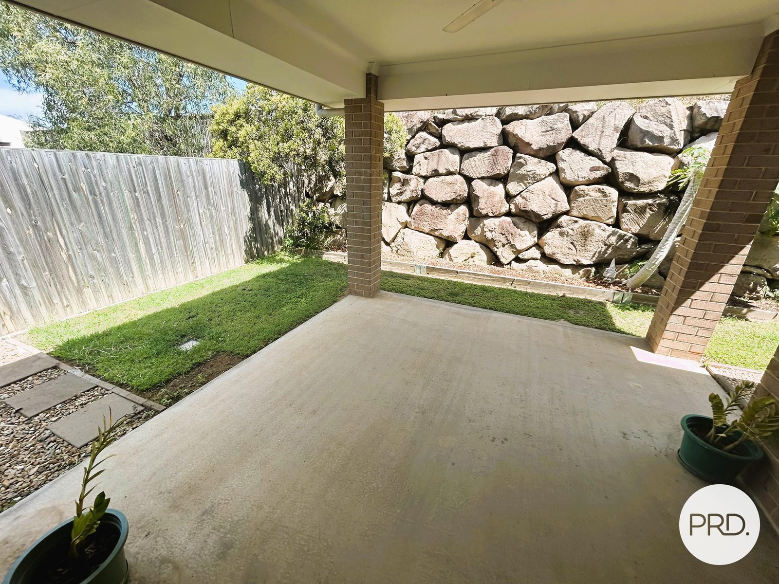 5 Wabby Street BOYNE ISLAND 15