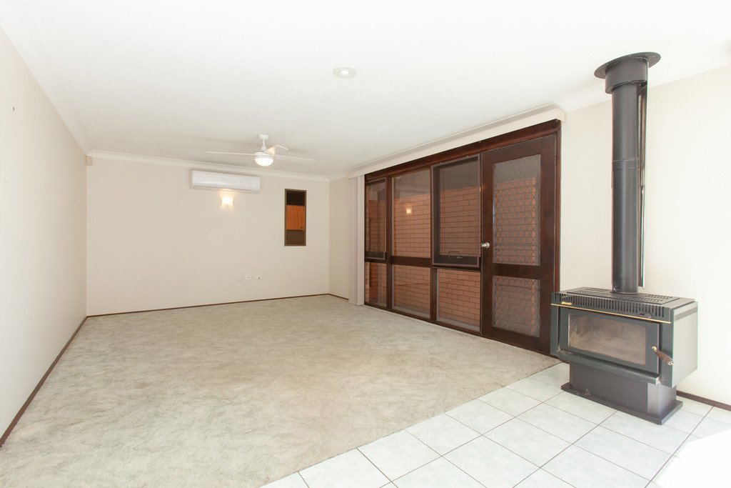 5 Wakehurst Crescent METFORD 8