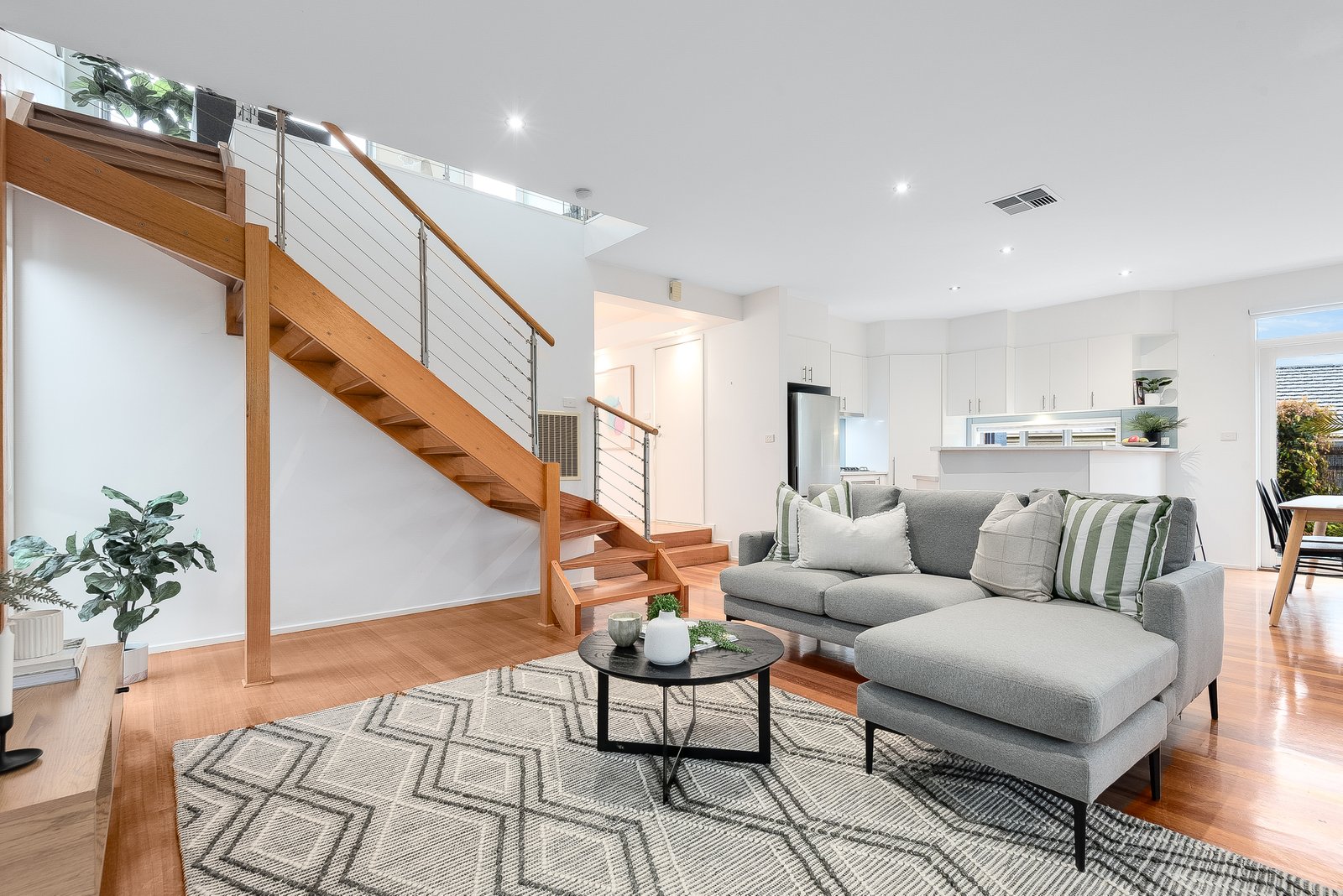 Gallery: 5 Waler Court