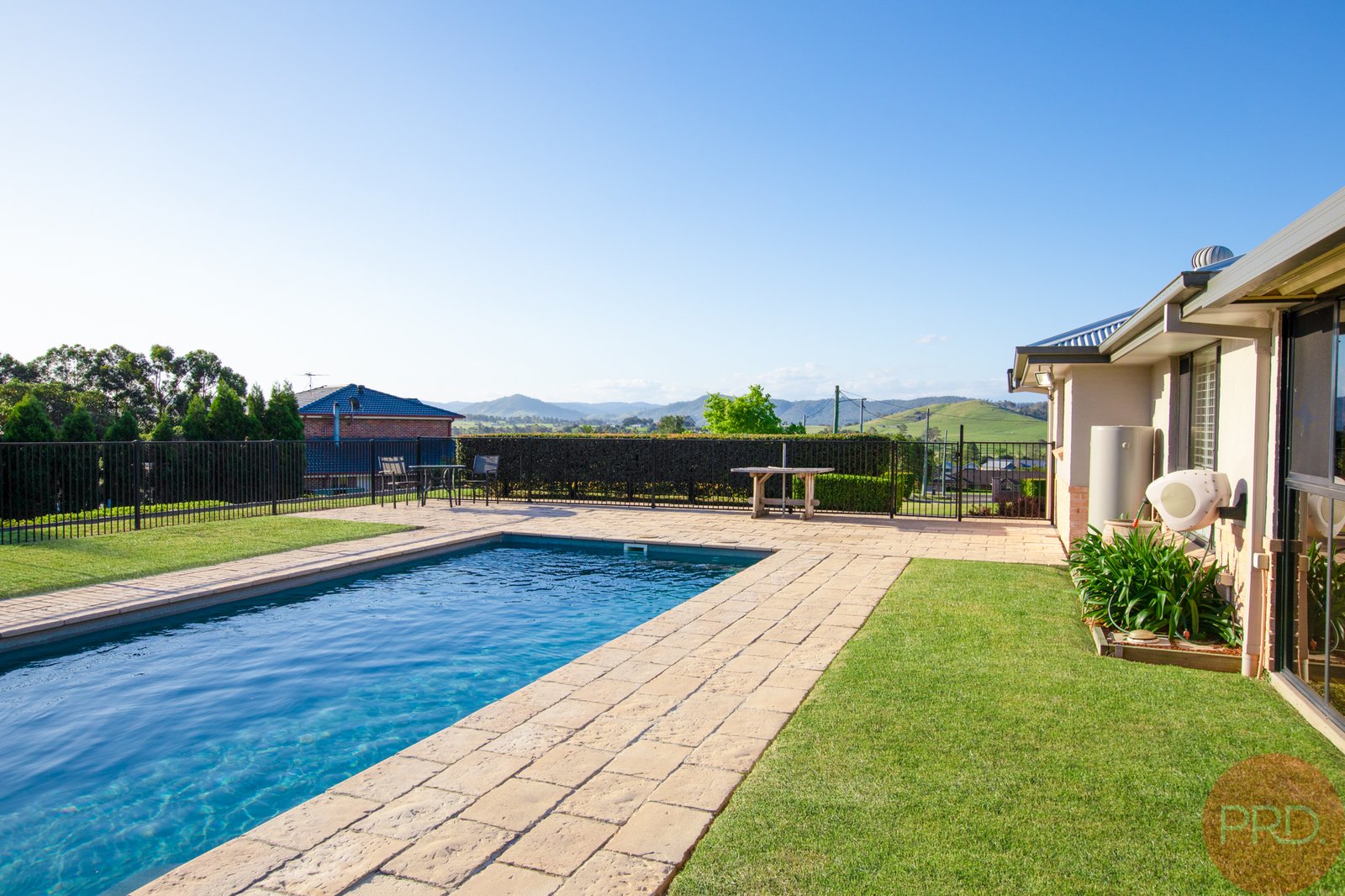 5 Waratah Close ABERGLASSLYN 32