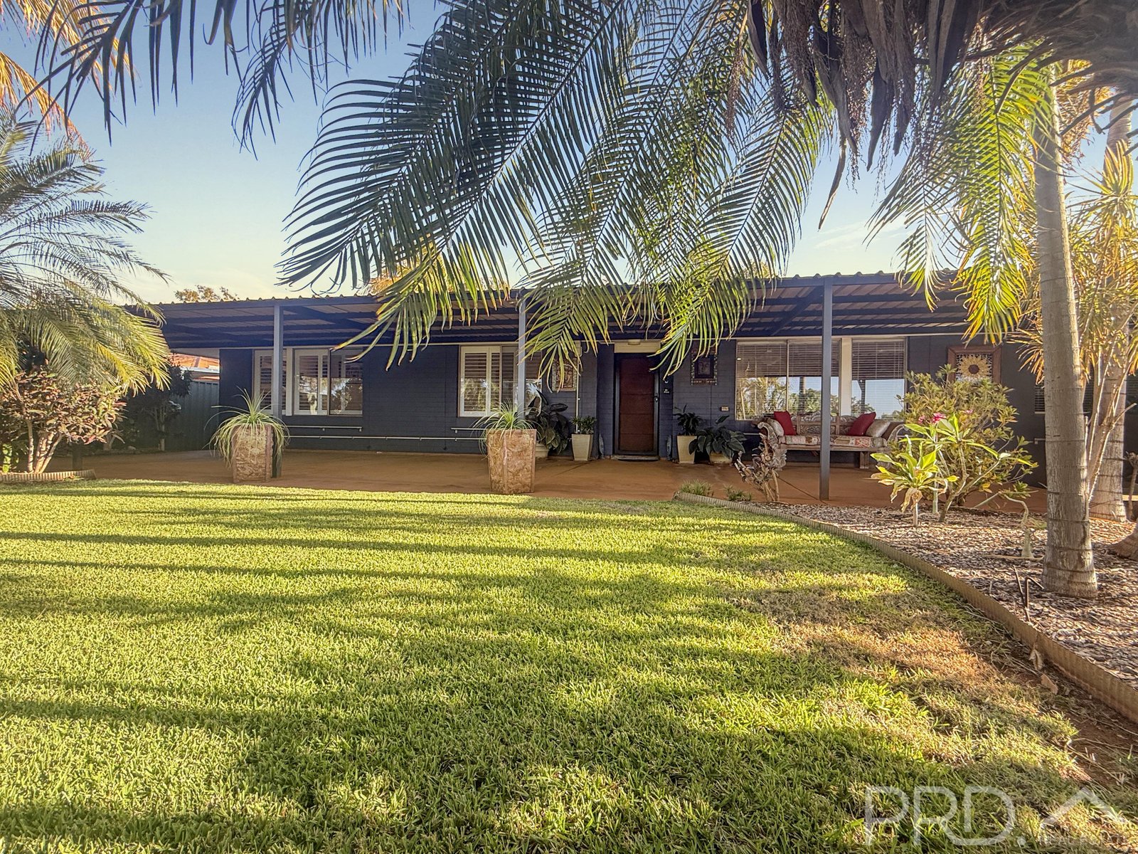 5 Warburton Crescent DAMPIER 8