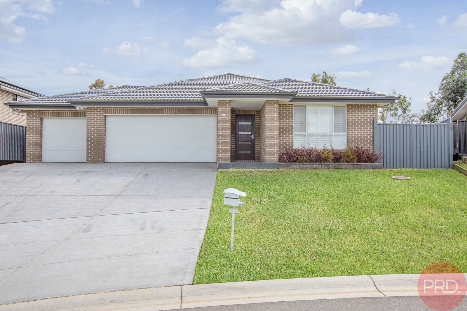 5 Warden Close BOLWARRA HEIGHTS 1