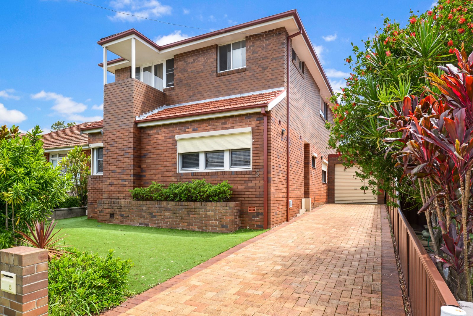 5 Warejee Street KINGSGROVE 1