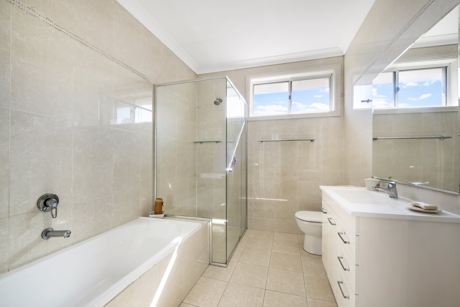 5 Warejee Street KINGSGROVE 8