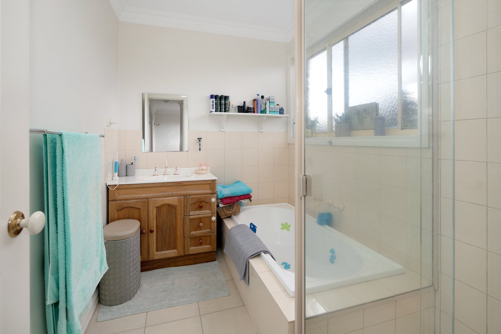 5 Warrambine Drive CANADIAN 9