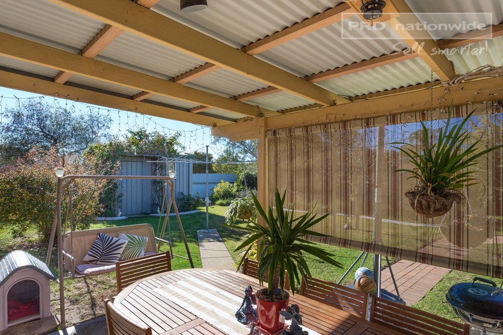 5 Warrambool Crescent GLENFIELD PARK 11