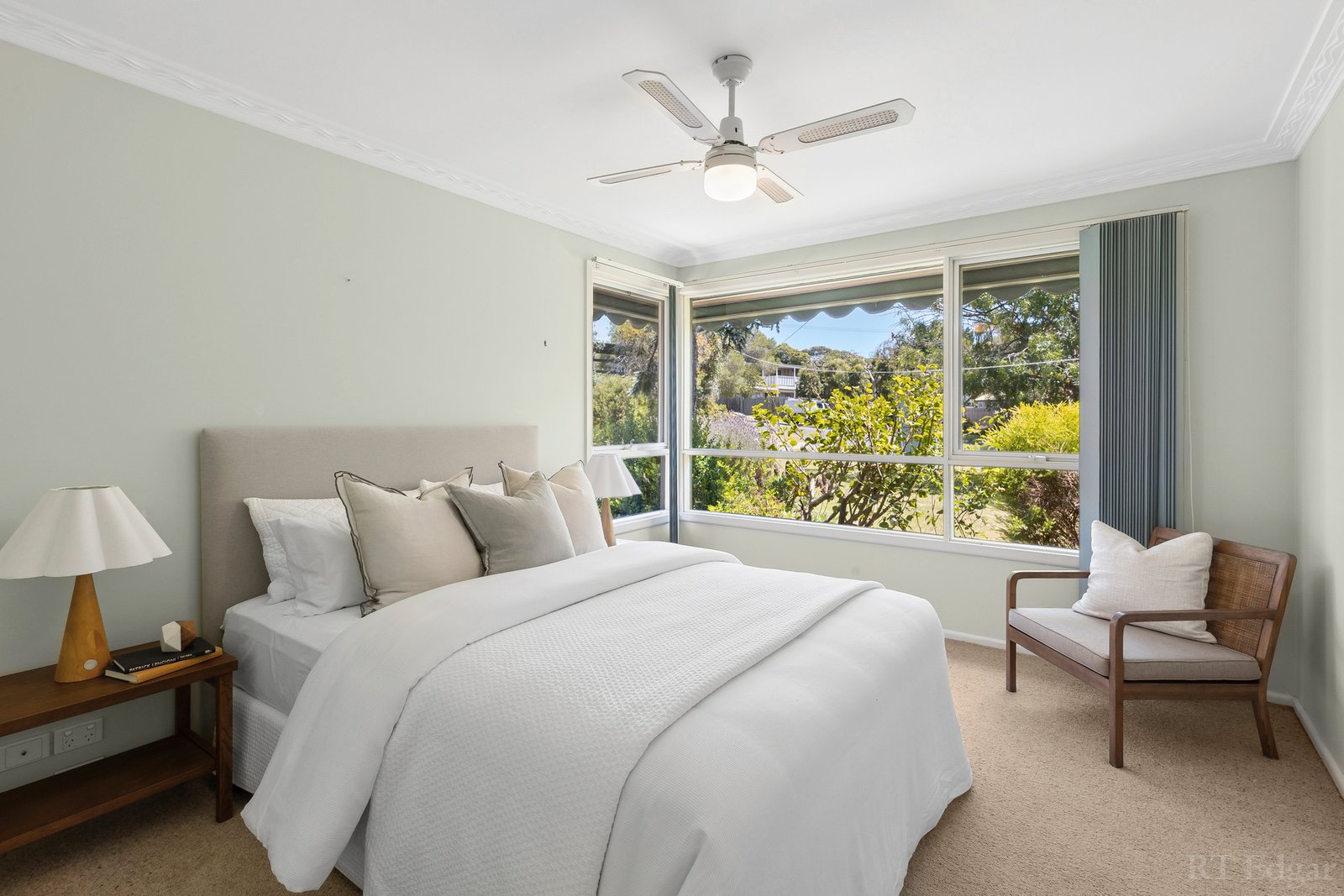 Real Estate and Property in 5 Warrick Court, Ocean Grove, VIC