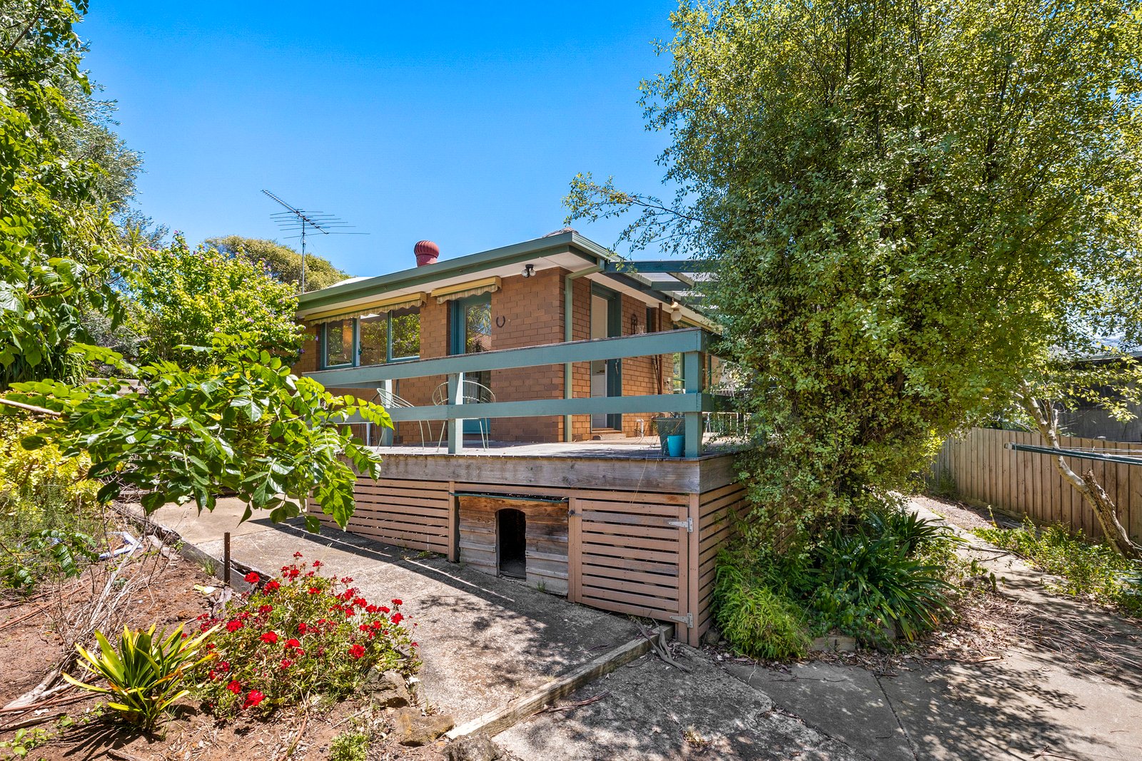 Real Estate and Property in 5 Warrick Court, Ocean Grove, VIC