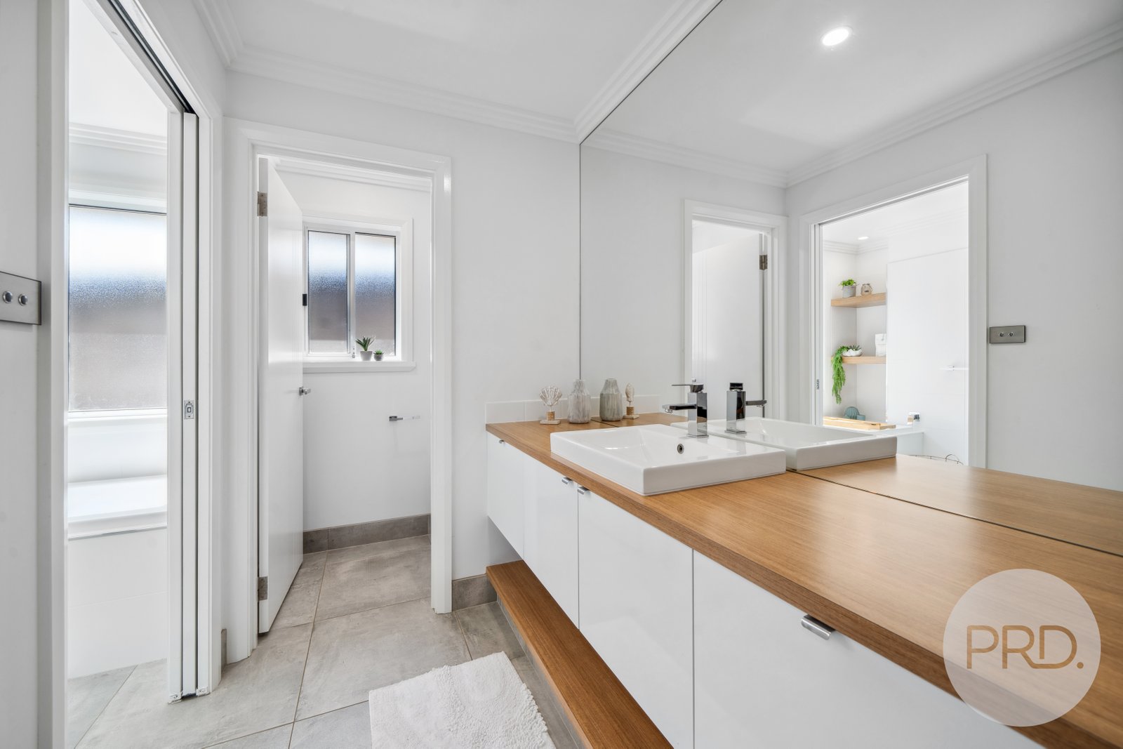 5 Warrock Place BOURKELANDS 14