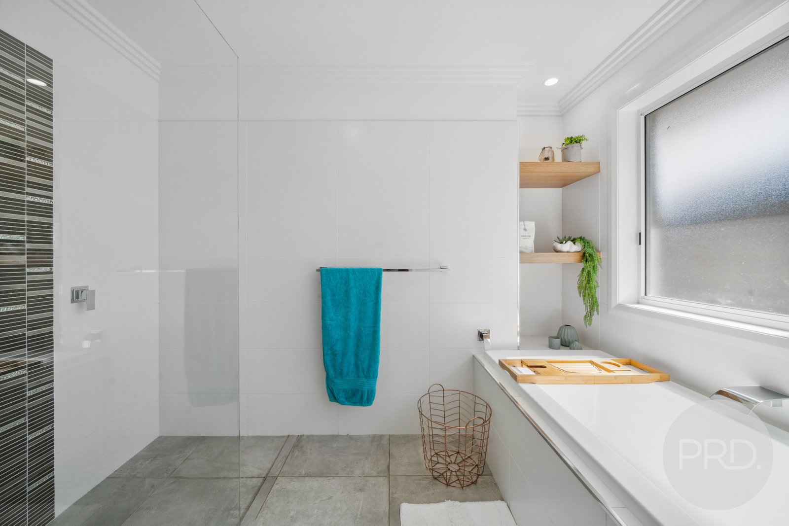 5 Warrock Place BOURKELANDS 15