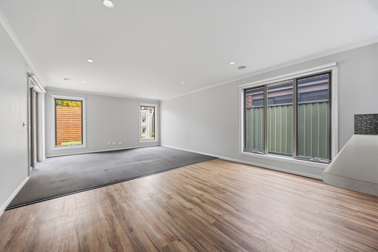 Gallery: 5 Waterside Close