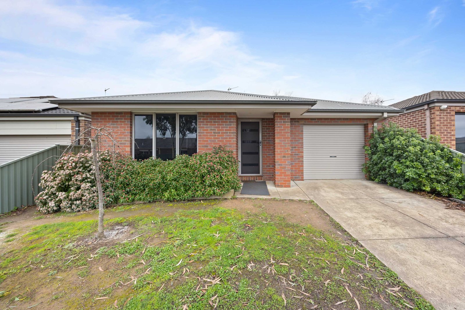 Gallery: 5 Waterside Close