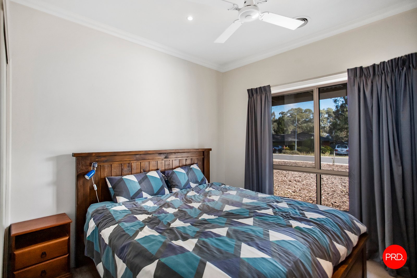 5 Wattle Drive HEATHCOTE 12