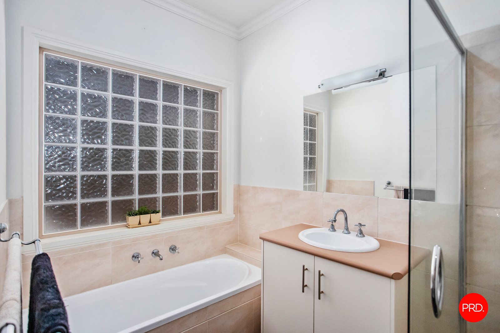 5 Wattle Drive HEATHCOTE 15