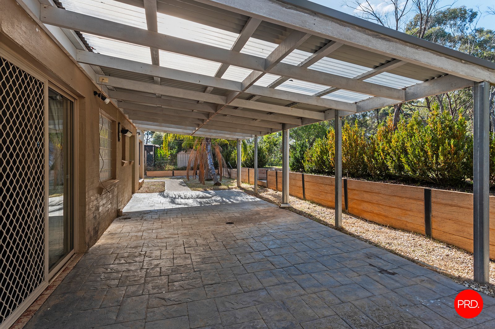 5 Wattle Drive HEATHCOTE 17