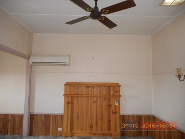 5 Wattle Street BATLOW 9
