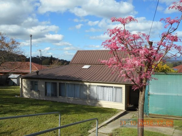 5 Wattle Street BATLOW 22
