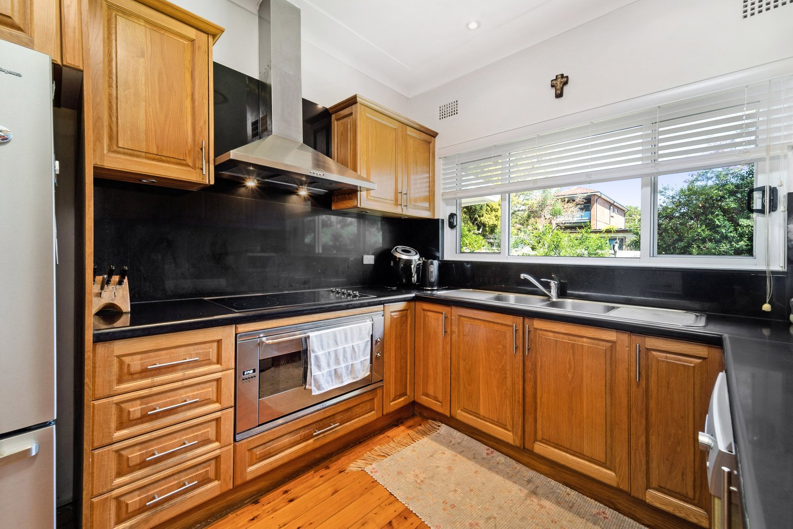 5 Waycott Avenue KINGSGROVE 3