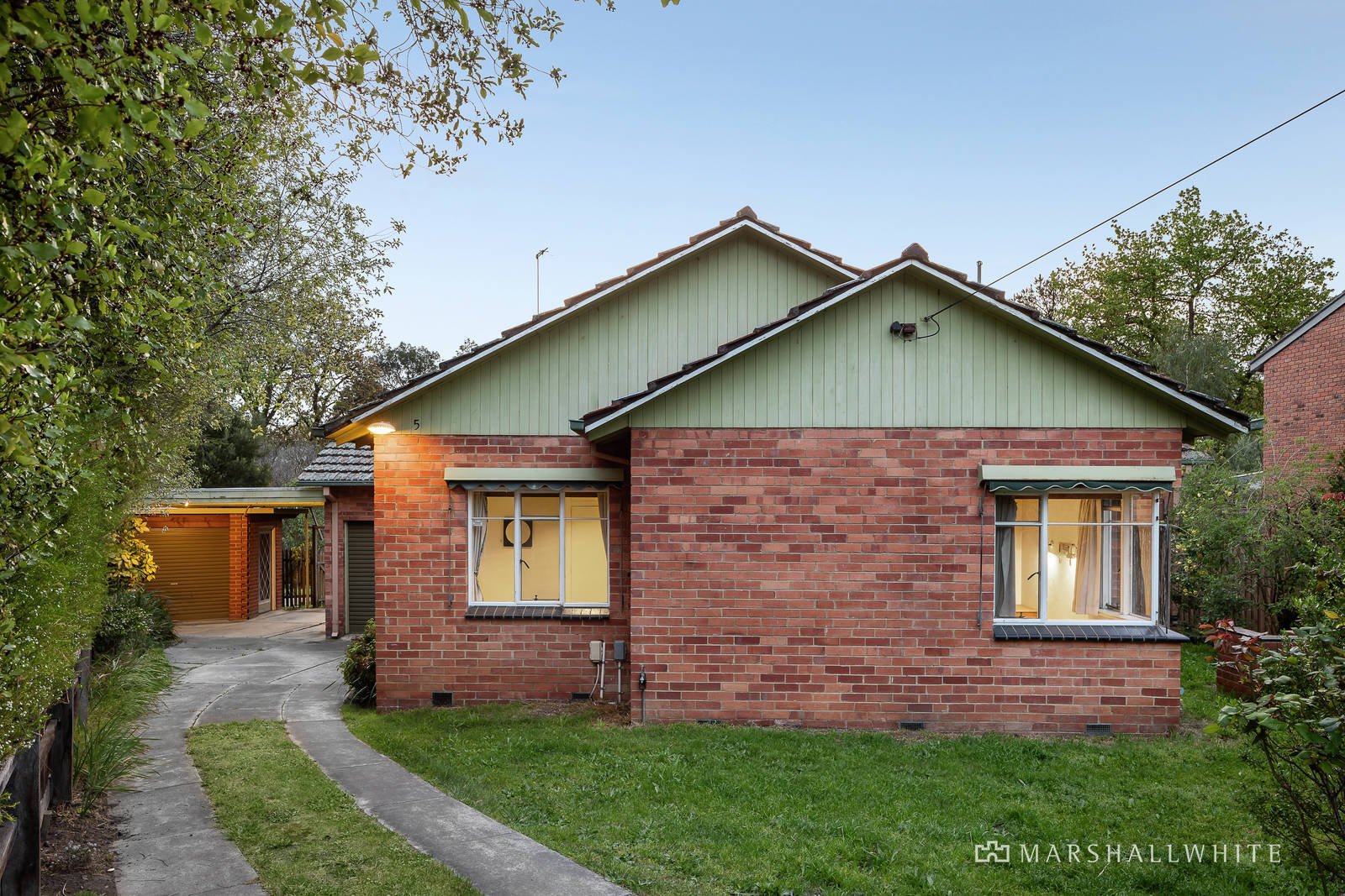 5 Weafgreen Court, Camberwell, VIC
