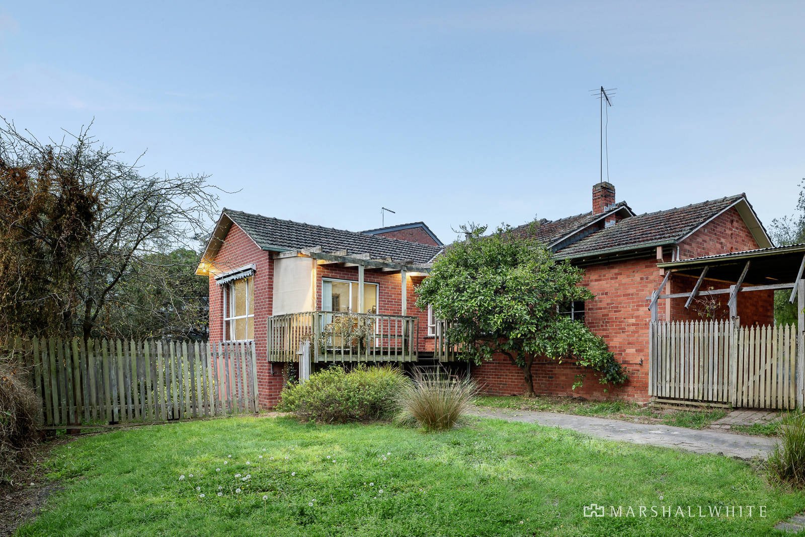 5 Weafgreen Court, Camberwell, VIC