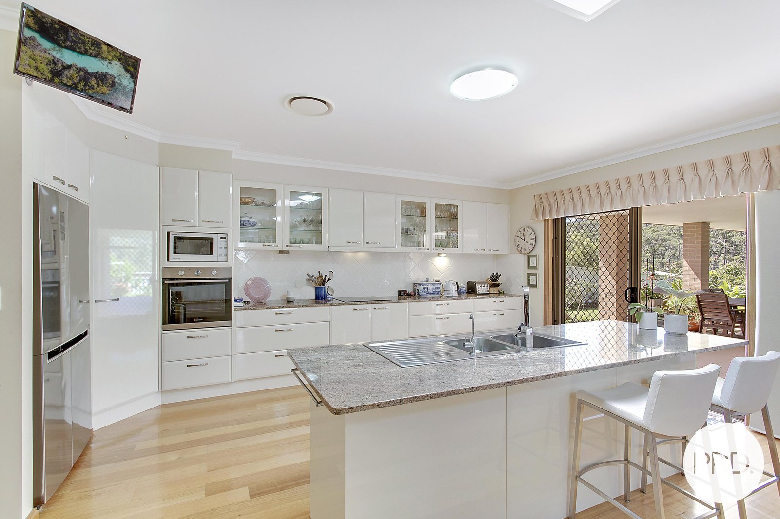 5 Wedgetail Drive KEW 3